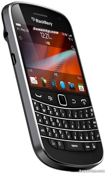 BLACKBERRY Bold Touch 9900 picture #2